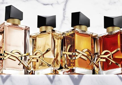 Yves Saint Laurent prekės ženklo istorija – maišto ir drąsos simbolis