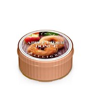 Kringle Candle Apple Cider Donut kvapioji žvakė (35 g)
