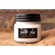 MILKHOUSE CANDLE Saddle Shop kvapioji žvakė Farmhouse Jar (198 g)