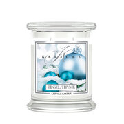 Kringle Candle Tinsel & Thyme kvapioji žvakė vidutinė 2 dagčiai (411 g)