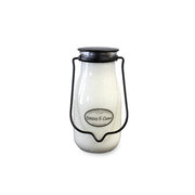 MILKHOUSE CANDLE Uogų ir grietinėlės kvapioji žvakė Milkhouse didelis 396g