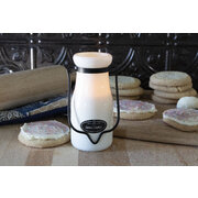 MILKHOUSE CANDLE Nana's Cookies kvapioji žvakė MILKBOTTLE (227 g)