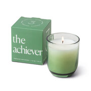 Paddywax Enneagram ACHIEVER tabaku ir pačiuliu kvepianti žvakė (5 uncijos / 141 g)