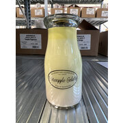 MILKHOUSE CANDLE Pineapple Gelato kvapioji žvakė PIENO BUTELIS (227 g)