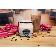 MILKHOUSE CANDLE Caramel Cold Brew kvapioji žvakė BUTTER JAR 2 dagčiai (454 g)